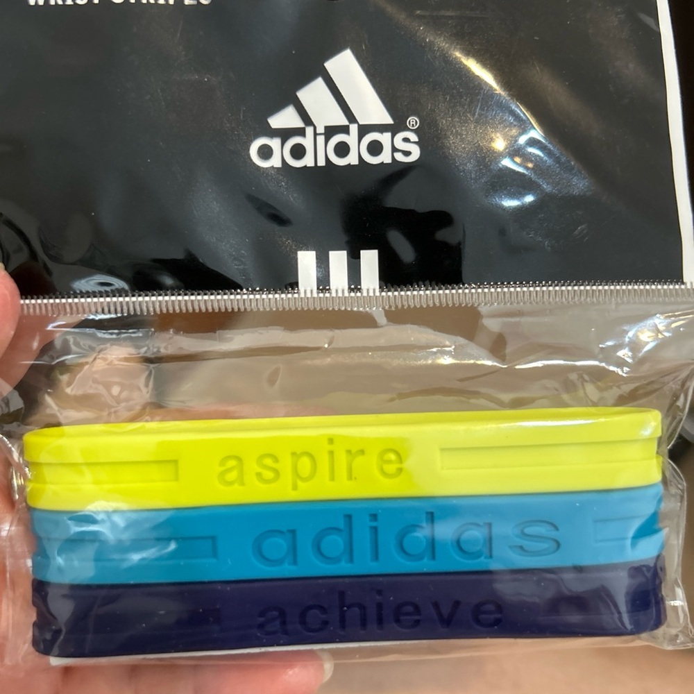 NEW Adidas SUPERSTAR Stripes Baller Bands Wrist Stripes Aspire Achieve Adidas - Picture 6 of 6